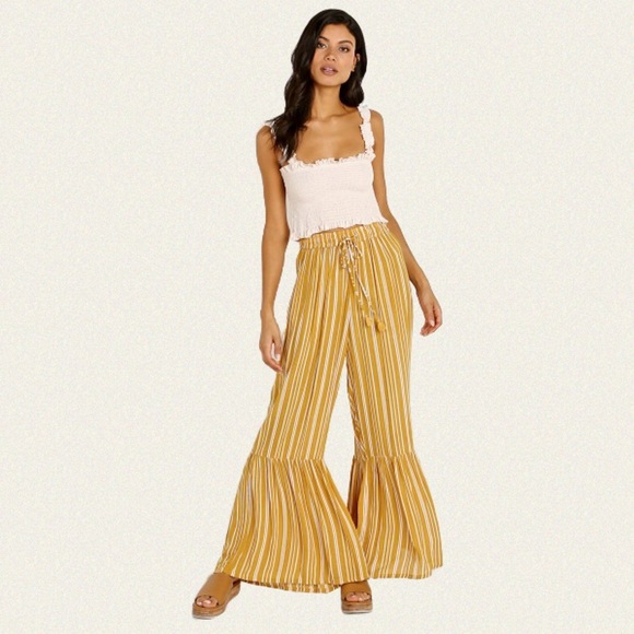 Faithfull the Brand Bisou Flare Pants - Picture 2 of 13